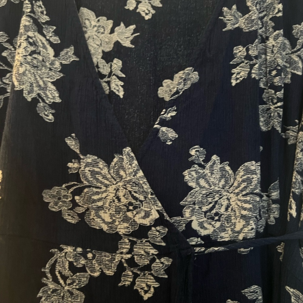 Lulu's Navy Blue Floral Maxi Dress - Picture 3 of 5